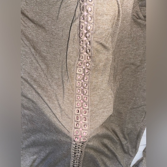 Long brown tunic with bell sleeves size small - Picture 3 of 3